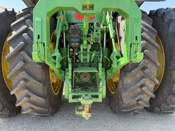 2019 John Deere 8370R Tractor