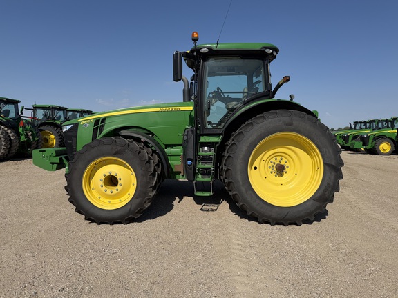 2019 John Deere 8370R Tractor