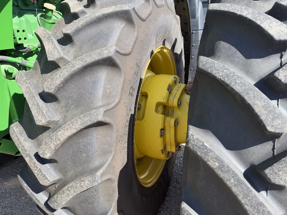 2019 John Deere 8370R Tractor