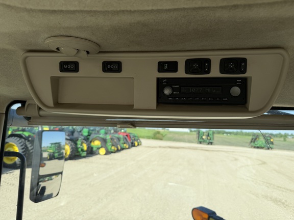 2019 John Deere 8370R Tractor