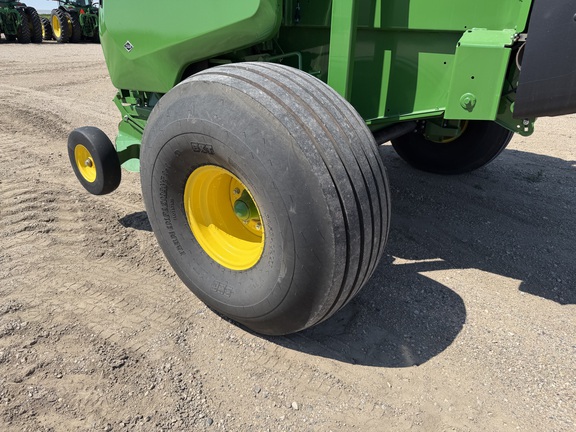 2024 John Deere 561M Baler/Round