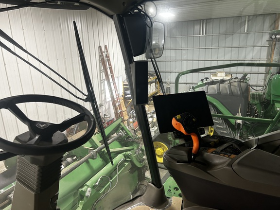 2024 John Deere X9 1000 Combine