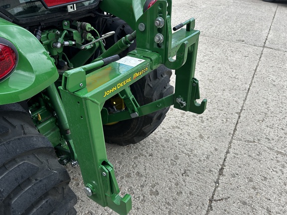 2024 John Deere 3046R Tractor Compact