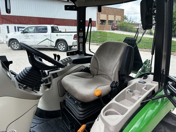 2024 John Deere 3046R Tractor Compact