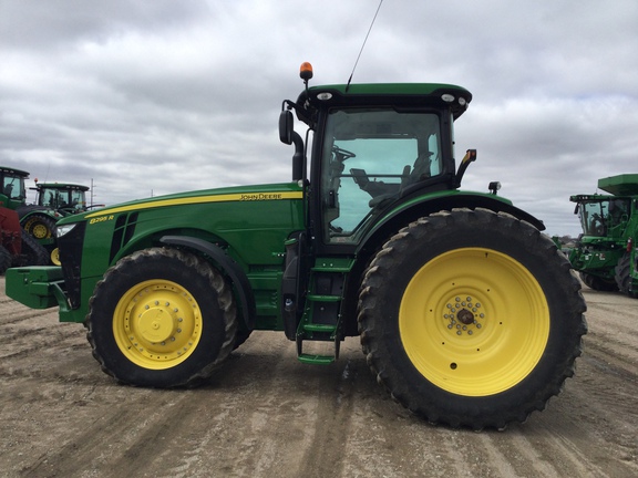 2017 John Deere 8295R Tractor