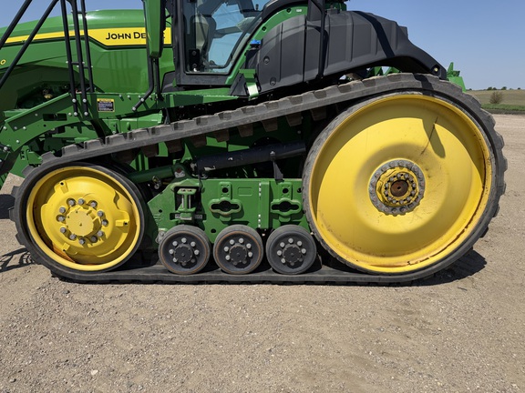 2022 John Deere 8RT 340 Tractor Rubber Track