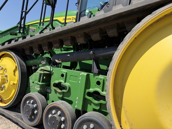 2022 John Deere 8RT 340 Tractor Rubber Track