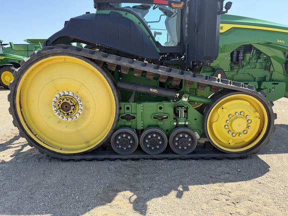 2022 John Deere 8RT 340 Tractor Rubber Track