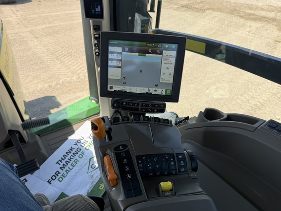 2022 John Deere 8RT 340 Tractor Rubber Track