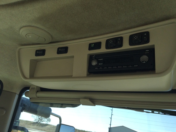 2019 John Deere 8370R Tractor