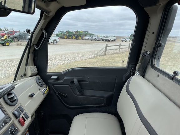 2022 John Deere XUV 835R ATV