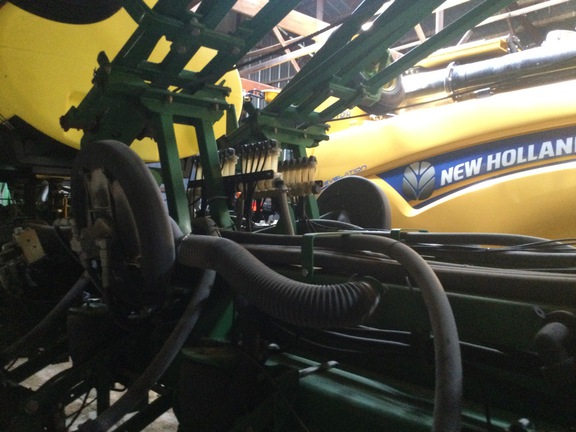 2010 John Deere 1770NT CCS Planter