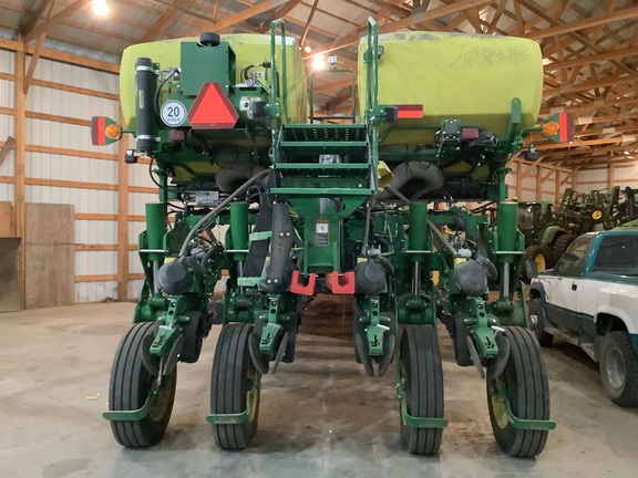 2024 John Deere 1775NT Planter