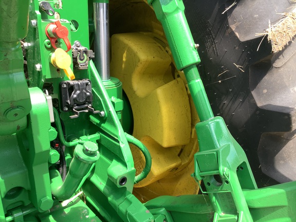 2024 John Deere 8R 370 Tractor