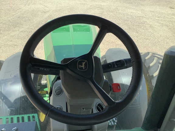 2024 John Deere 8R 370 Tractor