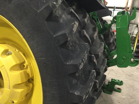 2024 John Deere 8R 370 Tractor