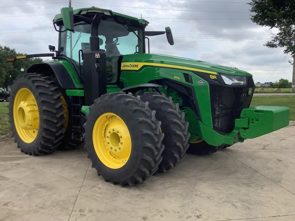 2024 John Deere 8R 370 Tractor