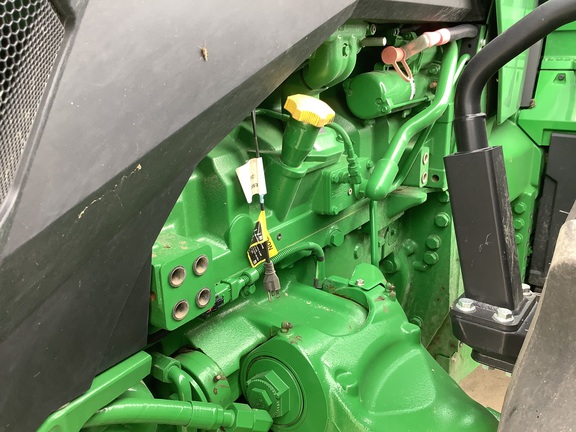 2024 John Deere 8R 370 Tractor
