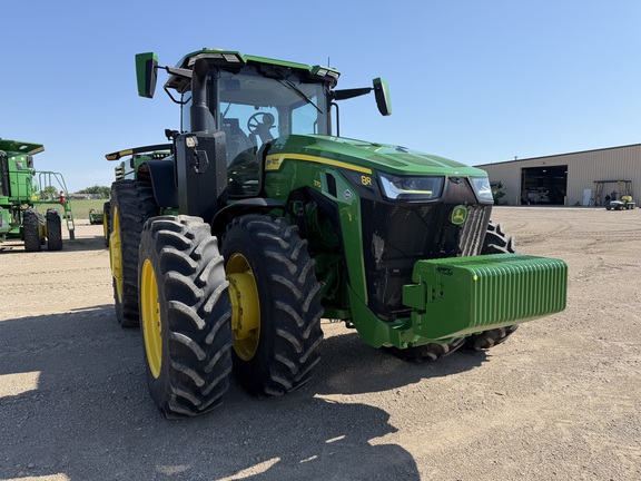 2024 John Deere 8R 370 Tractor
