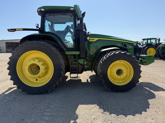 2024 John Deere 8R 370 Tractor