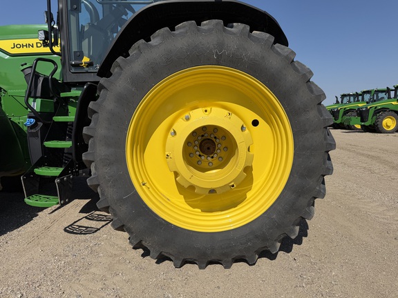 2024 John Deere 8R 370 Tractor