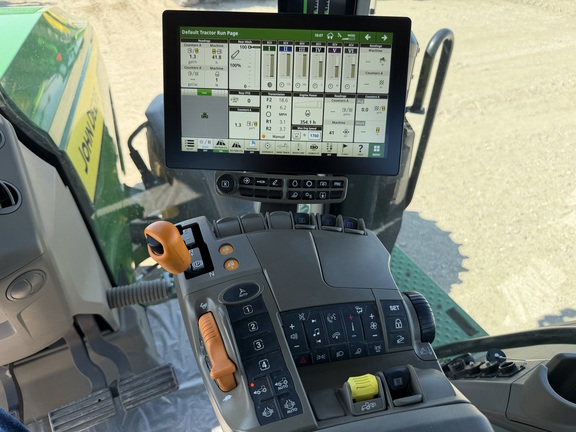 2024 John Deere 8R 370 Tractor