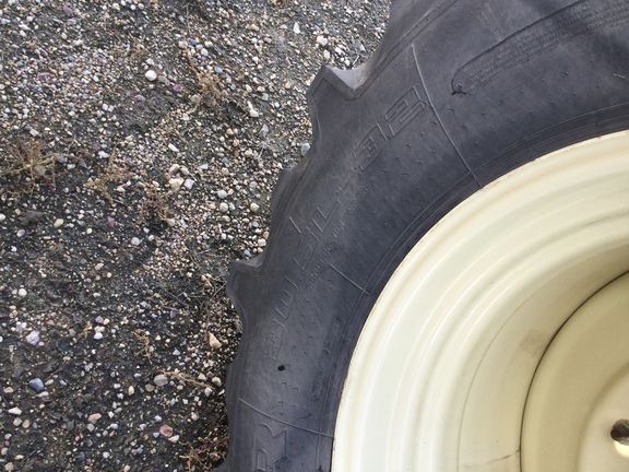 2016 Killbros 1175 Grain Cart