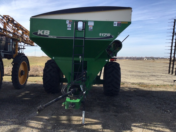 2016 Killbros 1175 Grain Cart