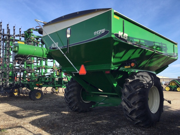 2016 Killbros 1175 Grain Cart