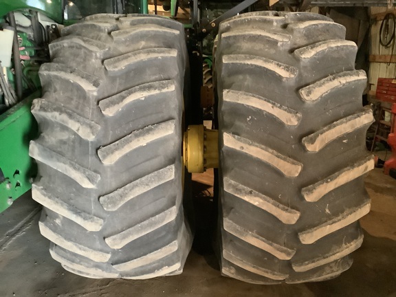 2011 John Deere 9630 Tractor 4WD