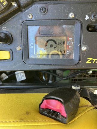 2025 John Deere Z955R EFI Mower/Zero Turn