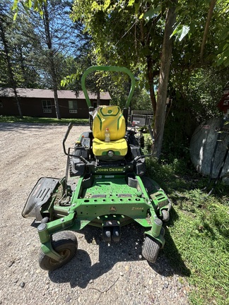 2025 John Deere Z955R EFI Mower/Zero Turn