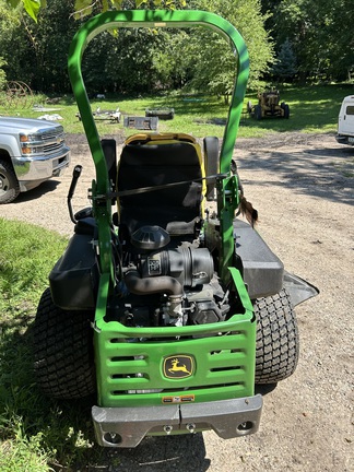 2025 John Deere Z955R EFI Mower/Zero Turn