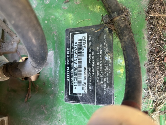 2025 John Deere Z955R EFI Mower/Zero Turn