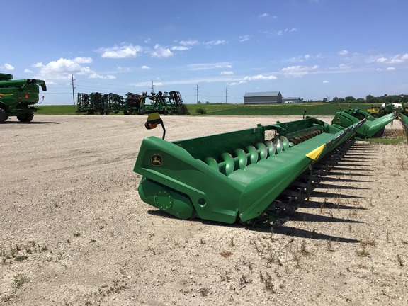 2021 John Deere C16R Header Corn Head