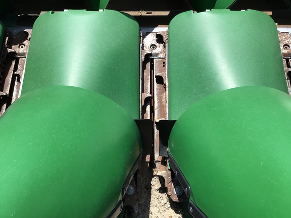 2021 John Deere C16R Header Corn Head