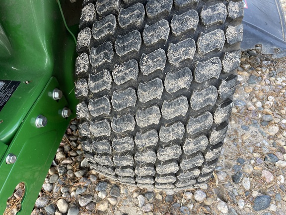 2024 John Deere Z960M Mower/Zero Turn