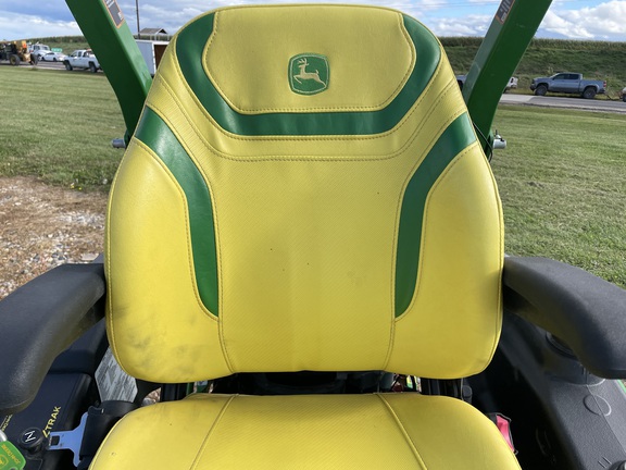 2024 John Deere Z960M Mower/Zero Turn