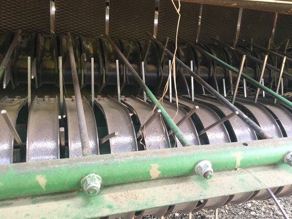 2019 John Deere 560M Baler/Round