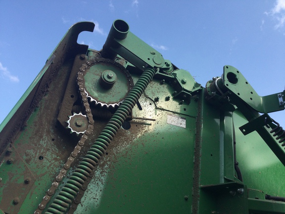 2019 John Deere 560M Baler/Round