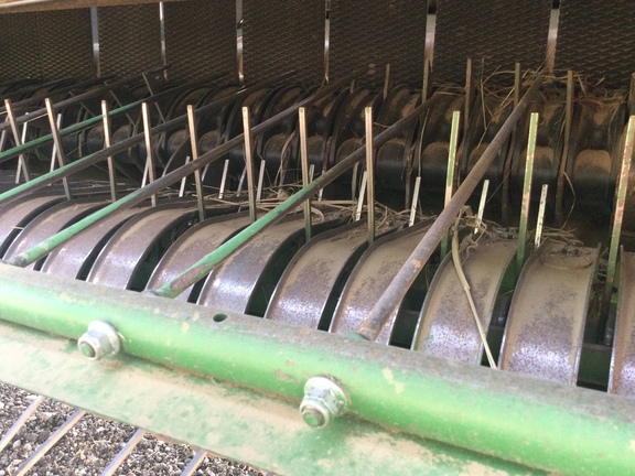 2019 John Deere 560M Baler/Round