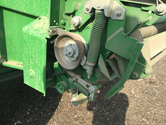2019 John Deere 560M Baler/Round
