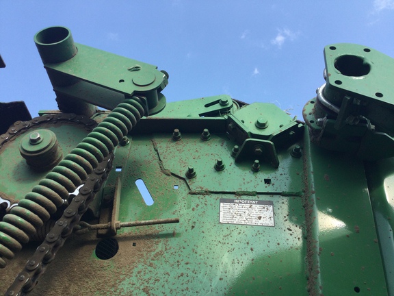 2019 John Deere 560M Baler/Round