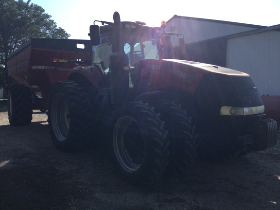 2016 Case IH Magnum 340 Tractor