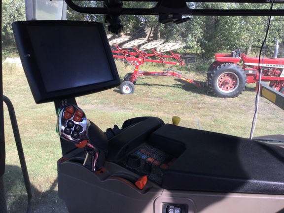 2016 Case IH Magnum 340 Tractor