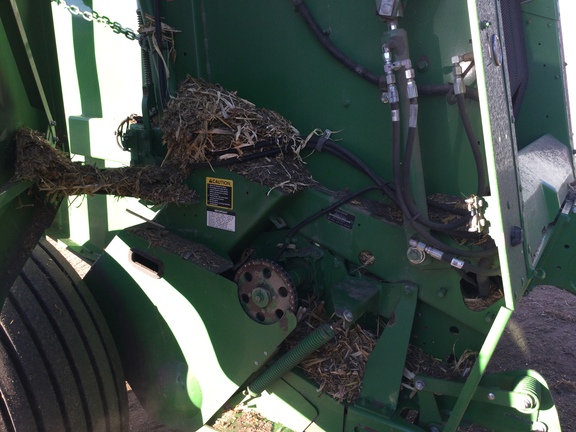 2023 John Deere 560M Baler/Round