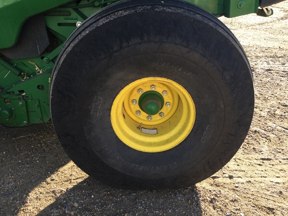 2023 John Deere 560M Baler/Round