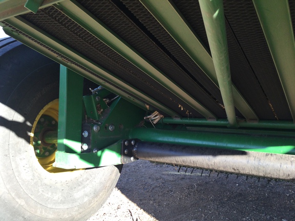 2023 John Deere 560M Baler/Round