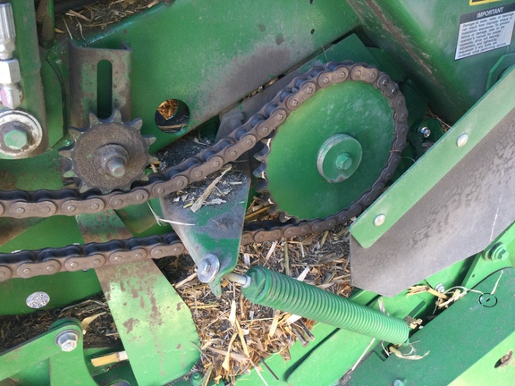 2023 John Deere 560M Baler/Round