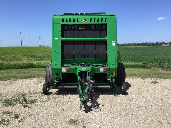 2023 John Deere 560M Baler/Round